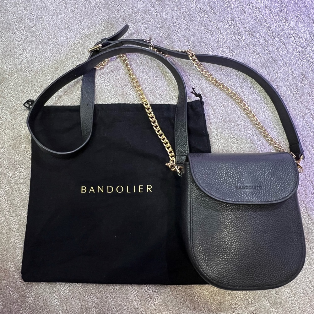 BANDOLIER SHAY BAG